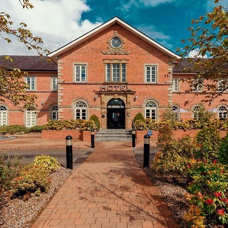 Cavan Crystal Hotel Екстериор снимка