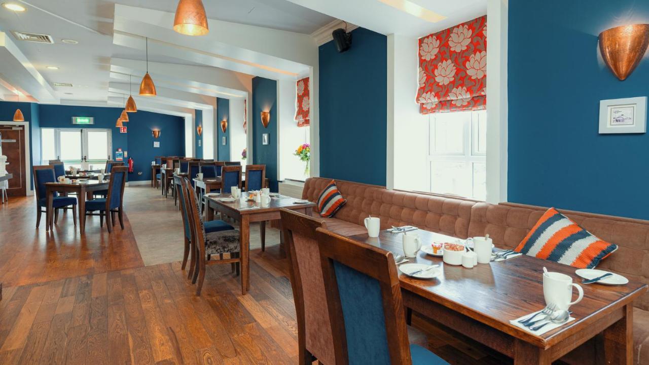 Cavan Crystal Hotel Екстериор снимка
