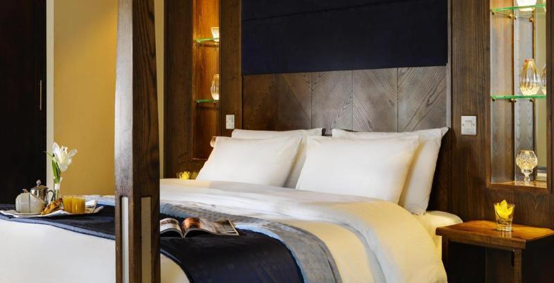 Cavan Crystal Hotel Екстериор снимка