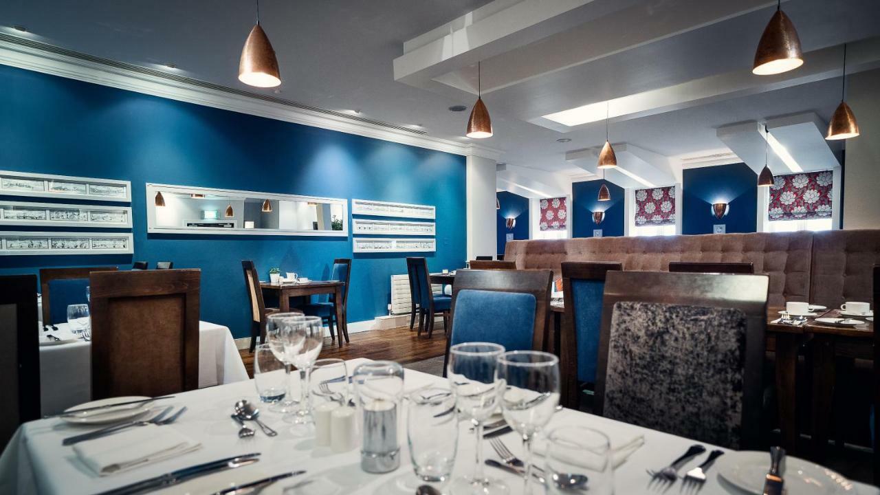 Cavan Crystal Hotel Екстериор снимка