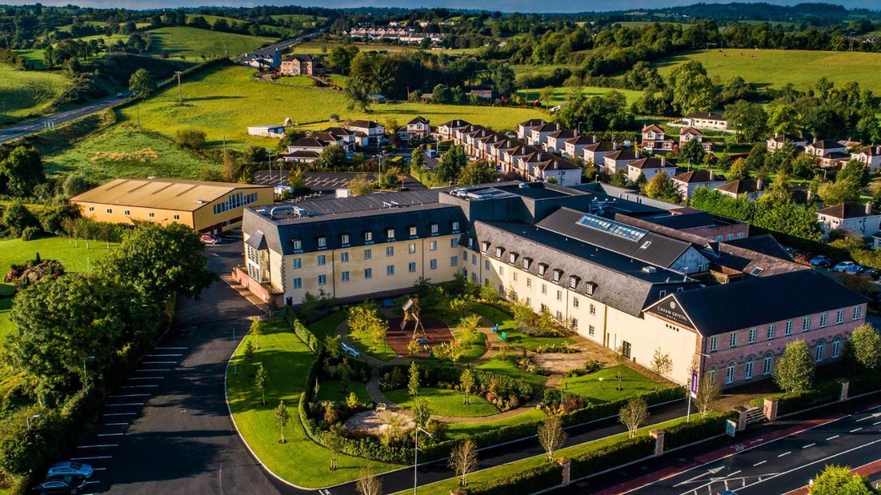 Cavan Crystal Hotel Екстериор снимка